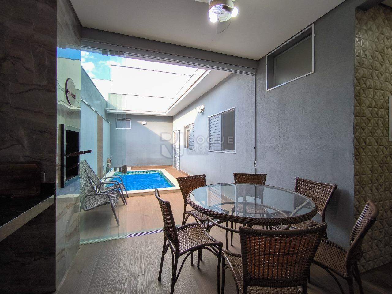 Casa em condomínio à venda no bairro Jardim Residencial Campo Novo: ÁREA GOURMET