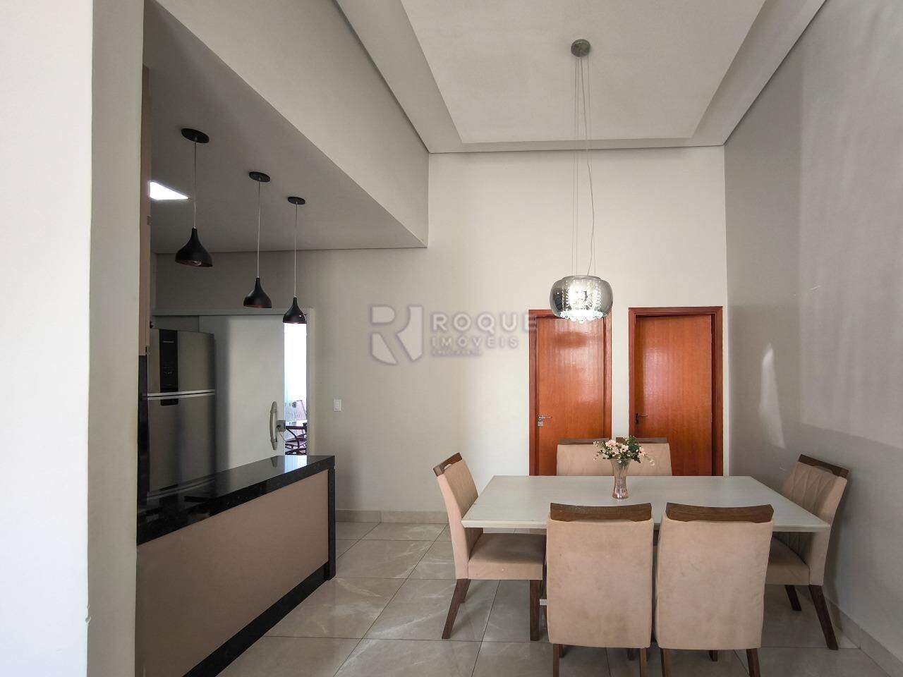 Casa em condomínio à venda no bairro Jardim Residencial Campo Novo: SALA DE JANTAR
