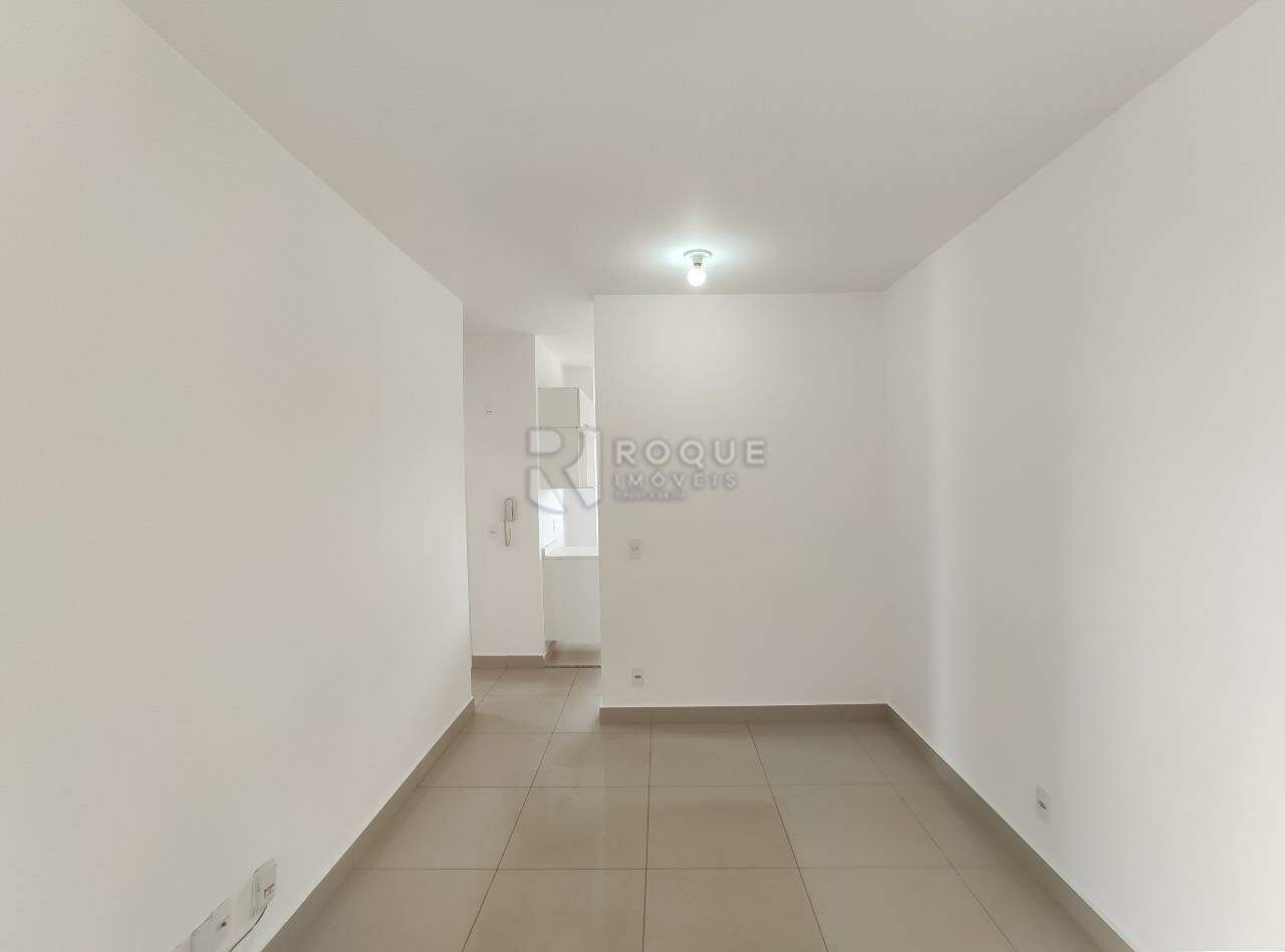 Apartamento para aluguel no bairro Residencial Rubi: Sala