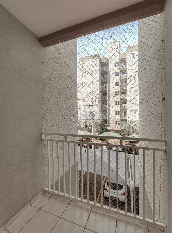 Apartamento para aluguel no bairro Residencial Rubi: Sacada