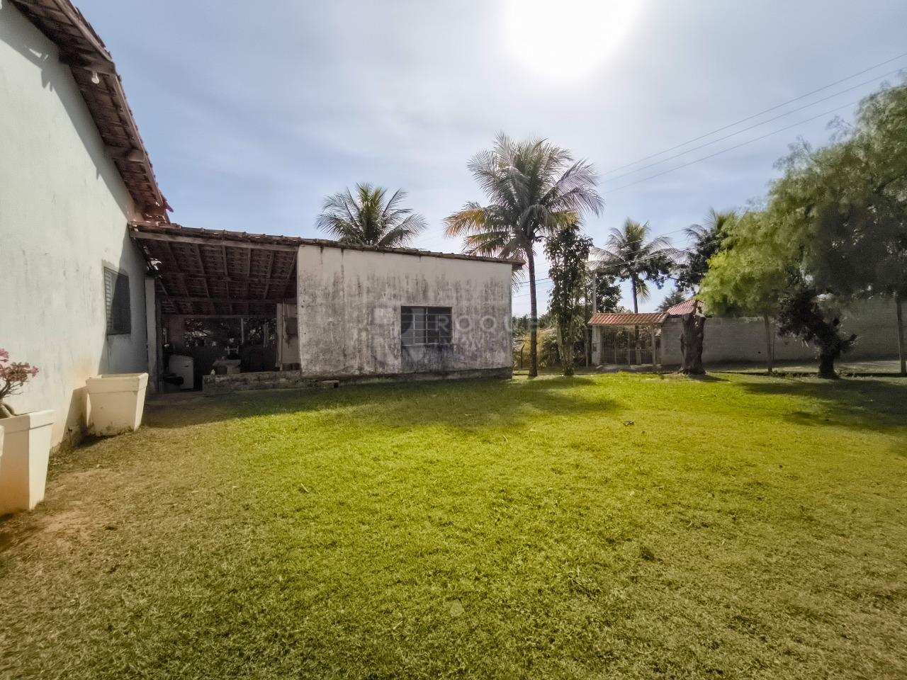 Chácara à venda no bairro Pires de Cima: QUINTAL