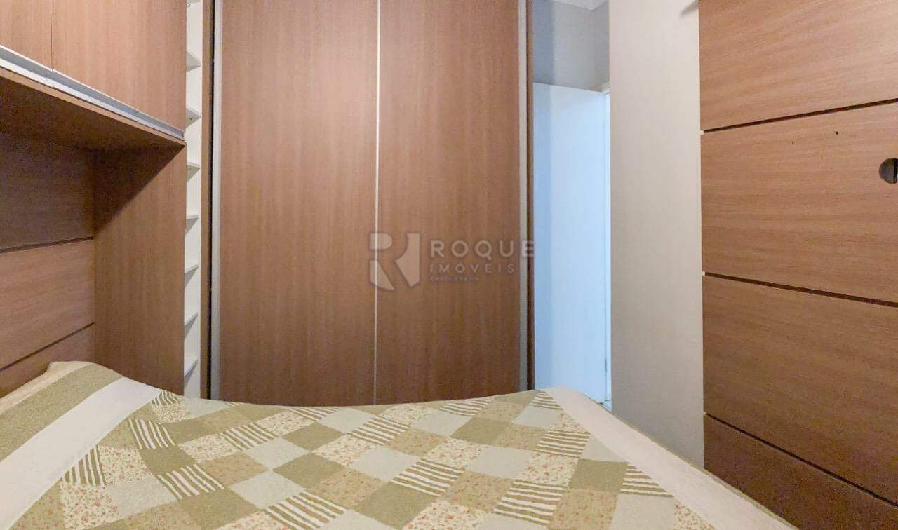 Apartamento à venda no bairro Vila Queiroz: 