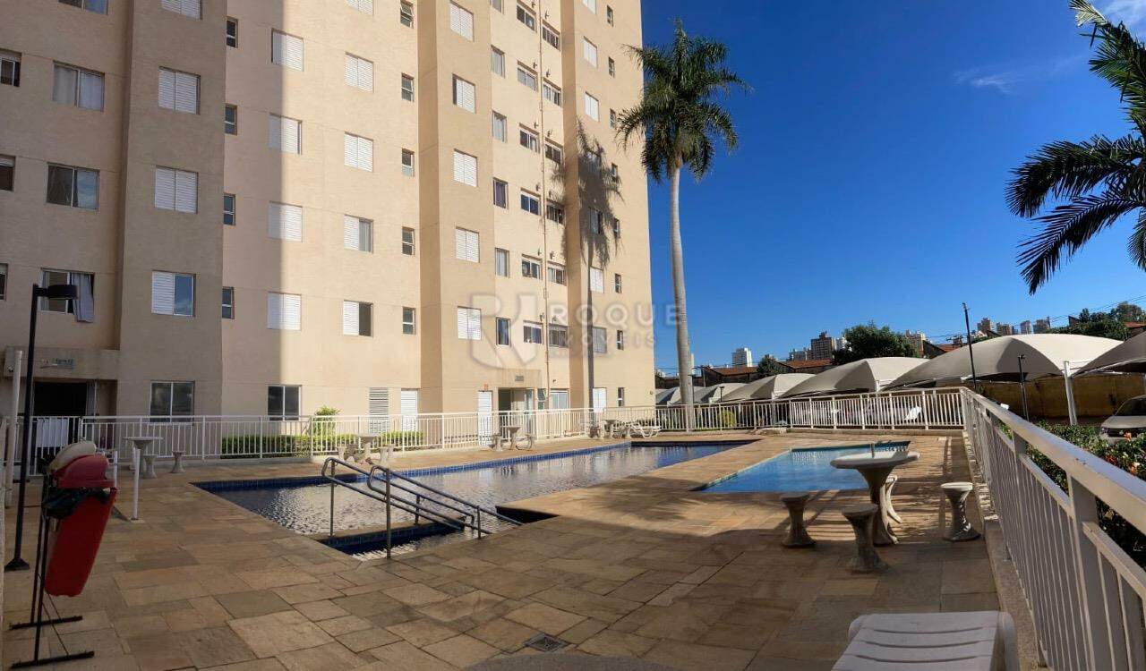 Apartamento à venda no bairro Vila Queiroz: 
