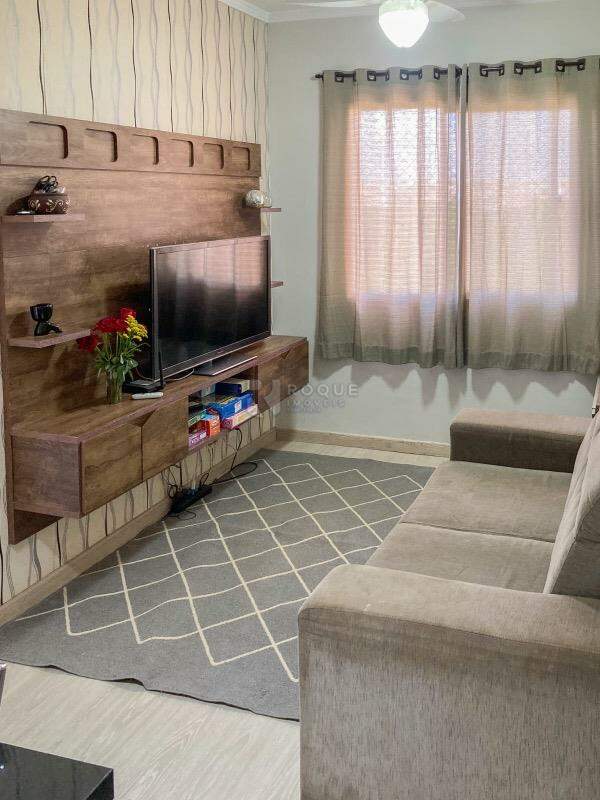 Apartamento à venda no bairro Vila Queiroz: 
