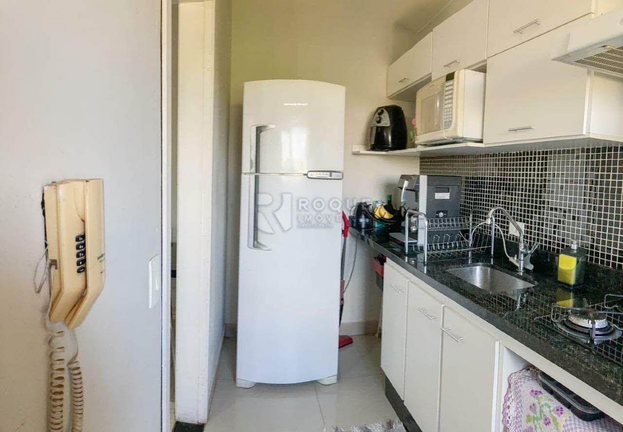Apartamento à venda no bairro Vila Queiroz: 