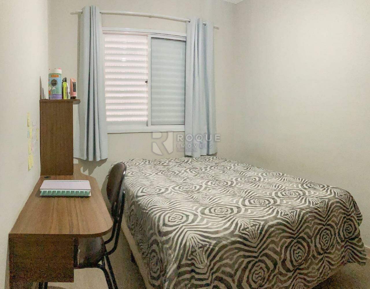 Apartamento à venda no bairro Vila Queiroz: 