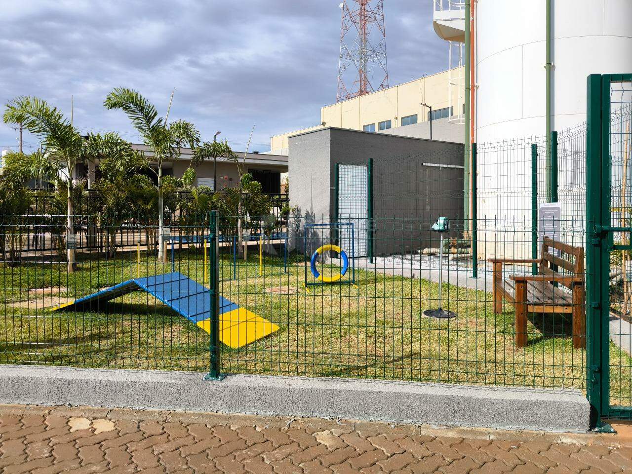 Apartamento à venda no bairro Jardim Esteves: ÁREA PET