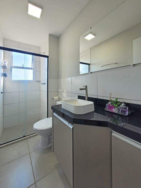 Apartamento à venda no bairro Jardim Esteves: BANHEIRO SUÍTE