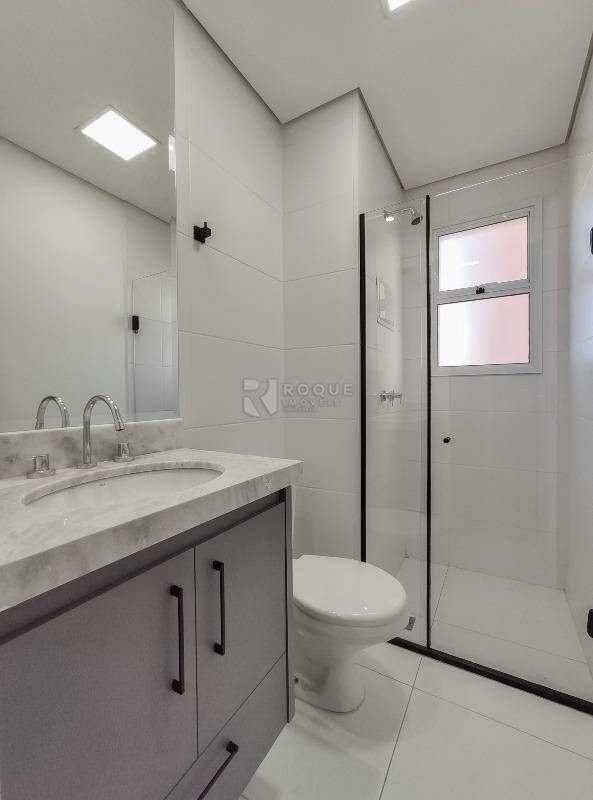 Apartamento para aluguel no bairro Vila Primavera: WC social 