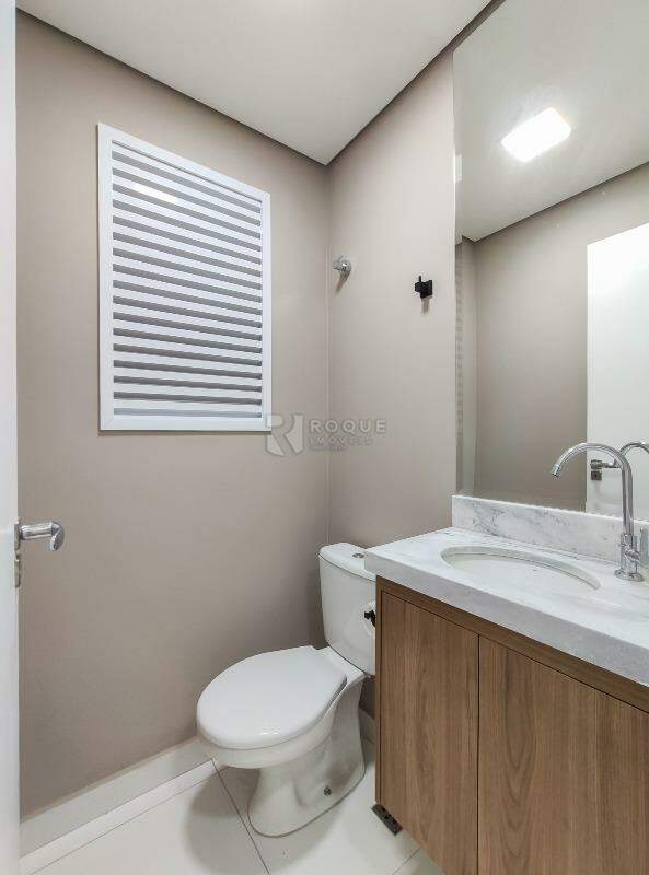 Apartamento para aluguel no bairro Vila Primavera: Lavabo 