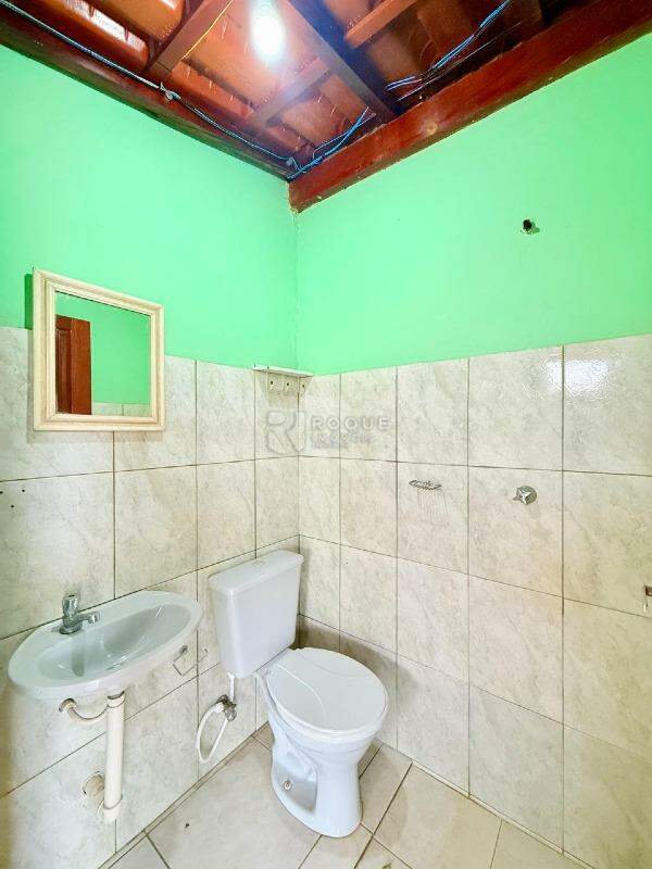 Casa Residencial para aluguel no bairro Vila Cristovam: Wc 04 Externo