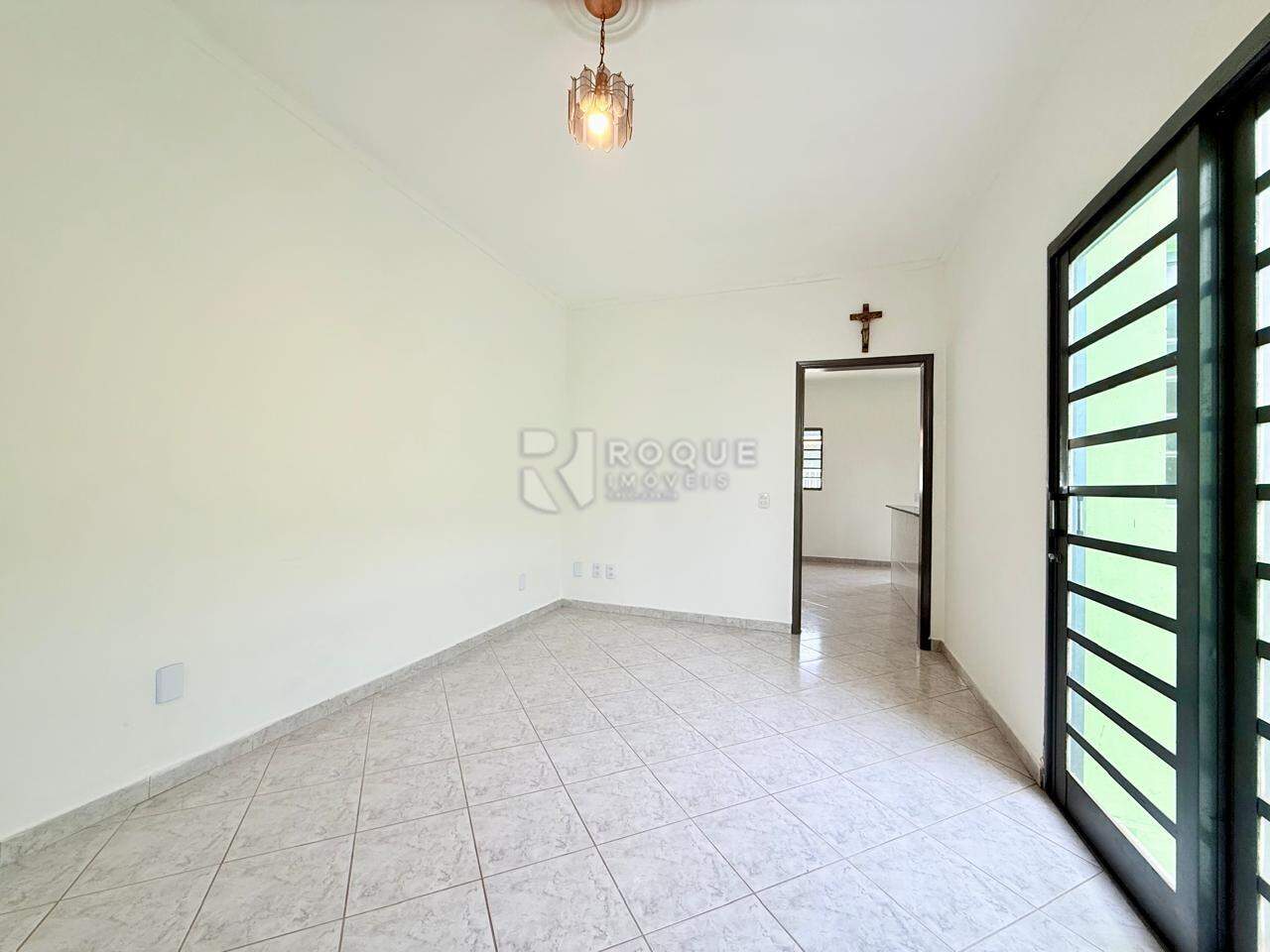 Casa Residencial para aluguel no bairro Vila Cristovam: Sala 01