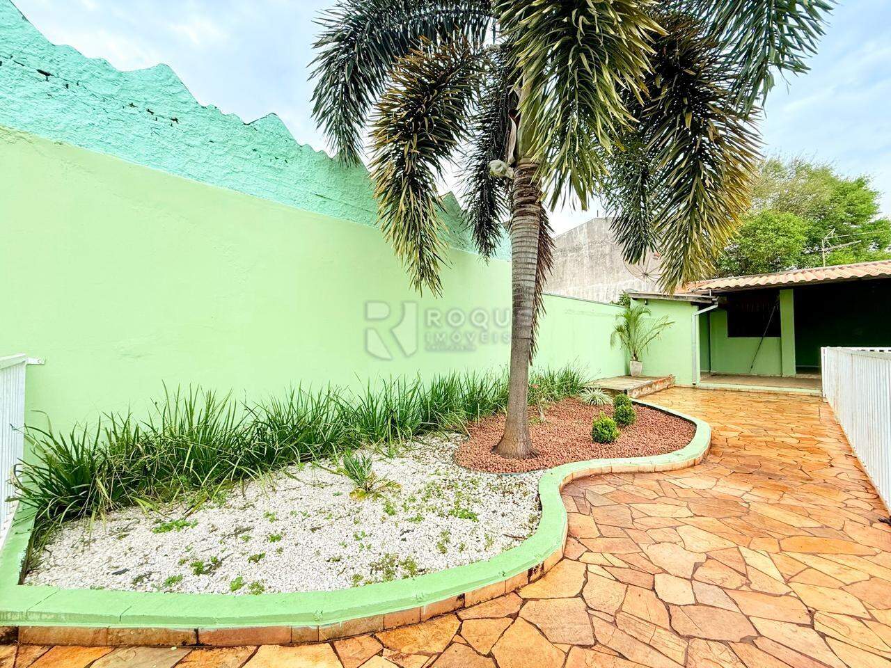 Casa Residencial para aluguel no bairro Vila Cristovam: Jardim