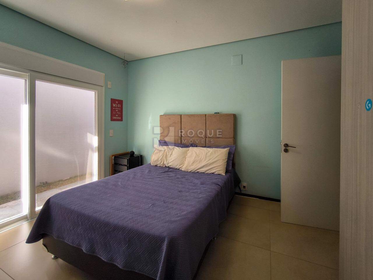 Casa em condomínio à venda no bairro Residencial Casalbuono: SUÍTE 1