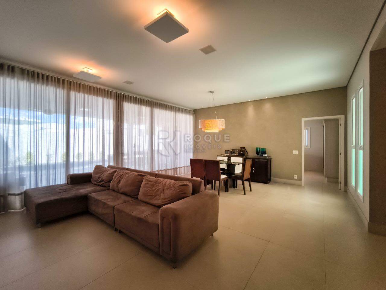 Casa em condomínio à venda no bairro Residencial Casalbuono: SALA DE ESTAR