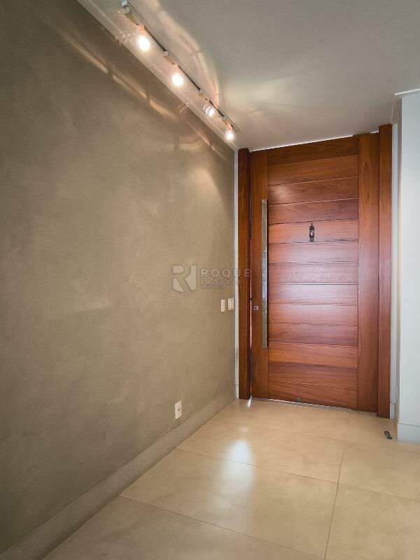 Casa em condomínio à venda no bairro Residencial Casalbuono: HALL DE ENTRADA