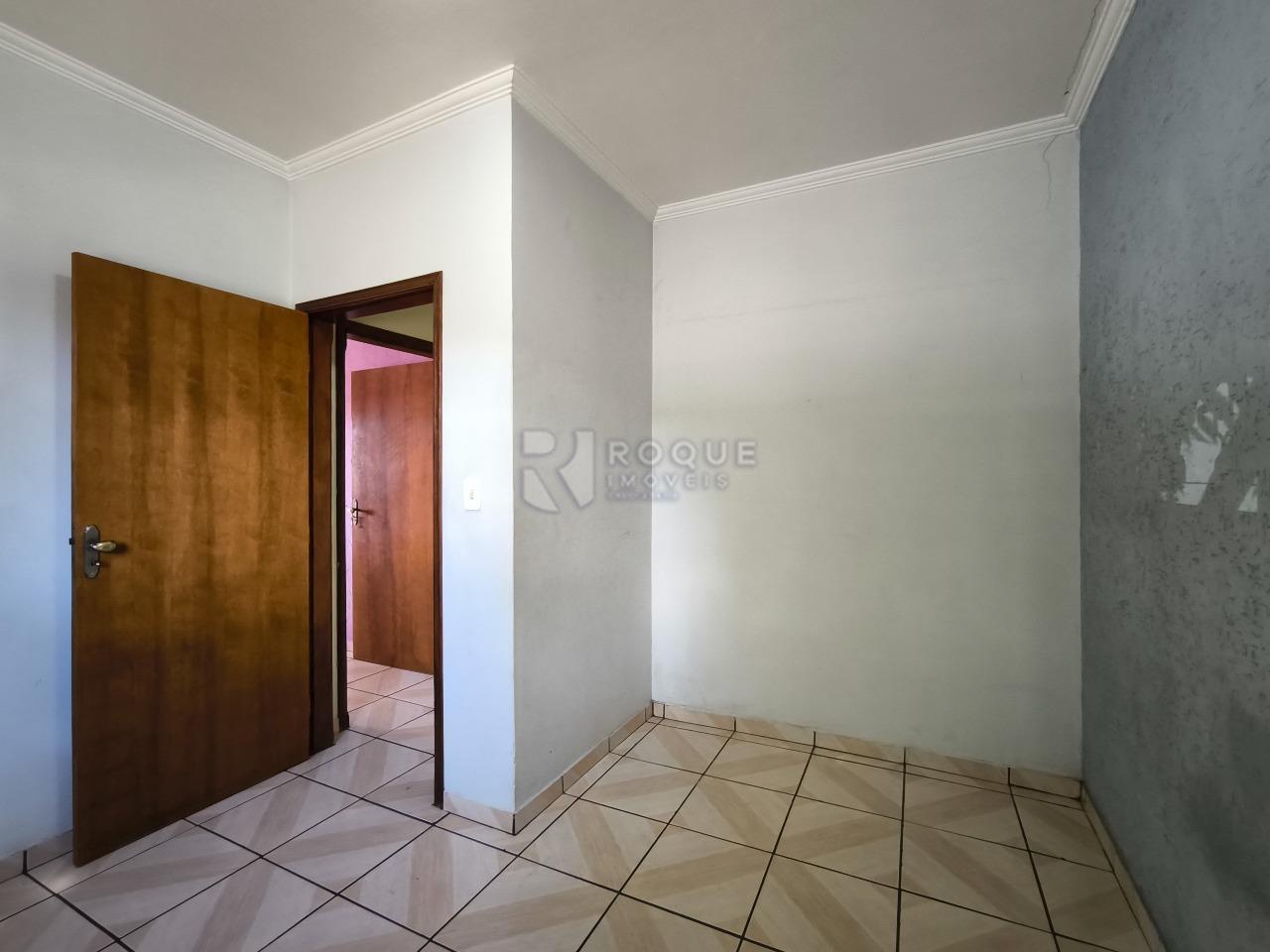 Casa Residencial à venda no bairro Vila Cristovam: DORMITÓRIO 3