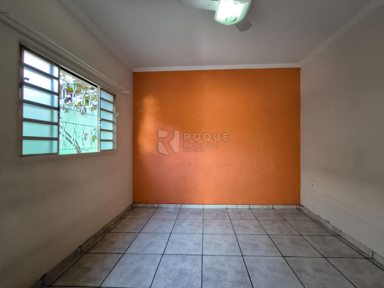 Casa Residencial à venda no bairro Vila Cristovam: COPA