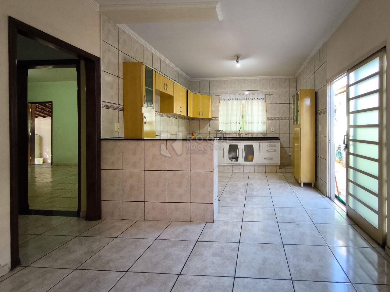 Casa Residencial à venda no bairro Vila Cristovam: COPA