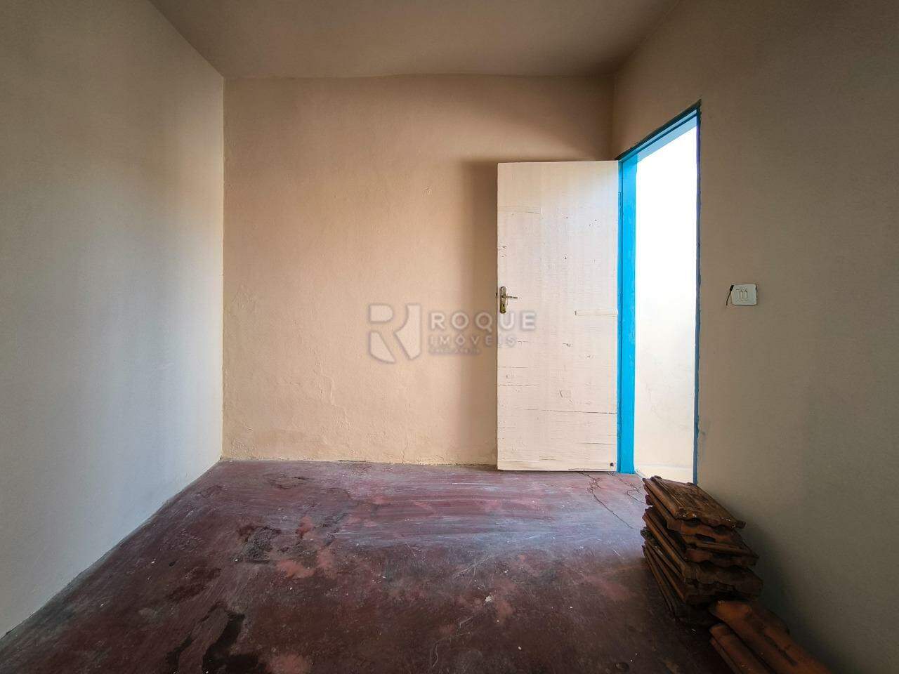 Casa Residencial à venda no bairro Parque Residencial Anavec: DESPEJO
