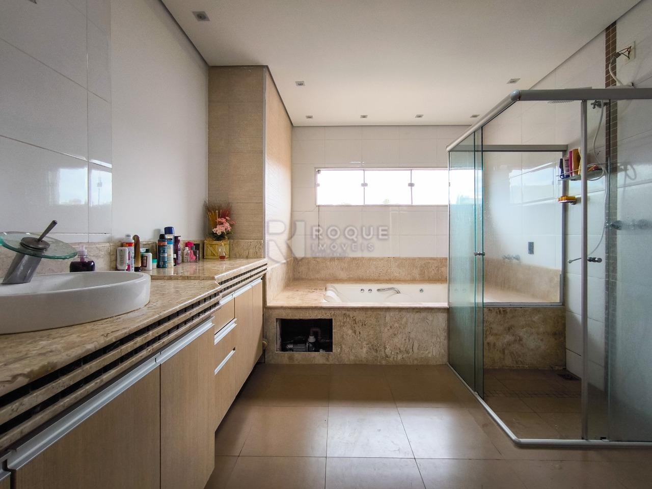 Casa Residencial à venda no bairro Jardim Nereide: WC SUÍTE MASTER