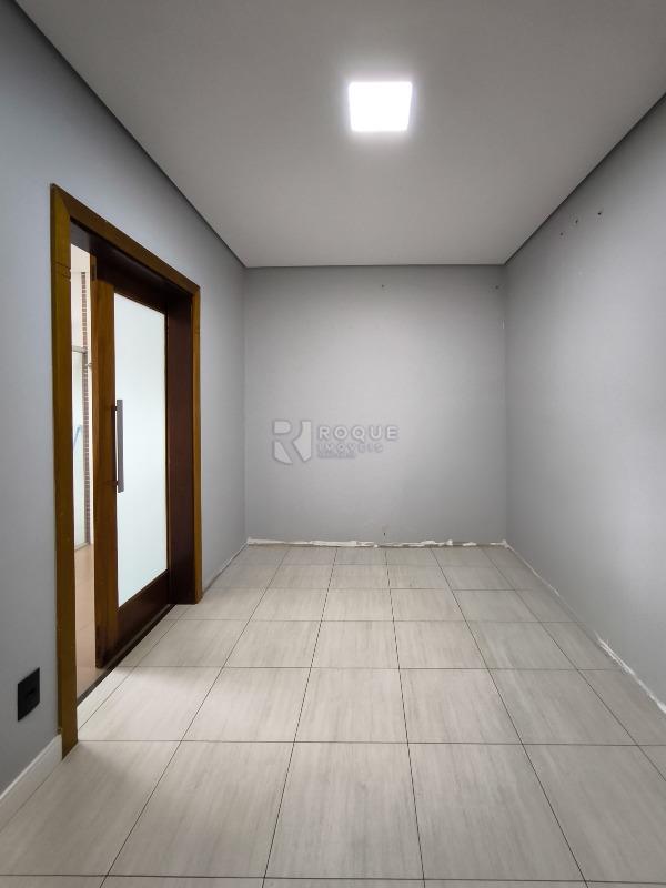 Casa Residencial à venda no bairro Jardim Nereide: CLOSET SUÍTE MASTER