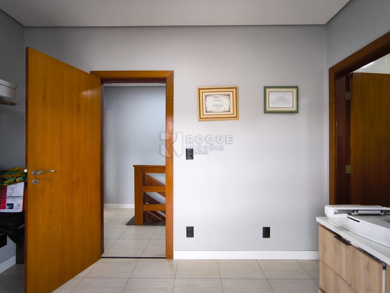 Casa Residencial à venda no bairro Jardim Nereide: SUÍTE 2