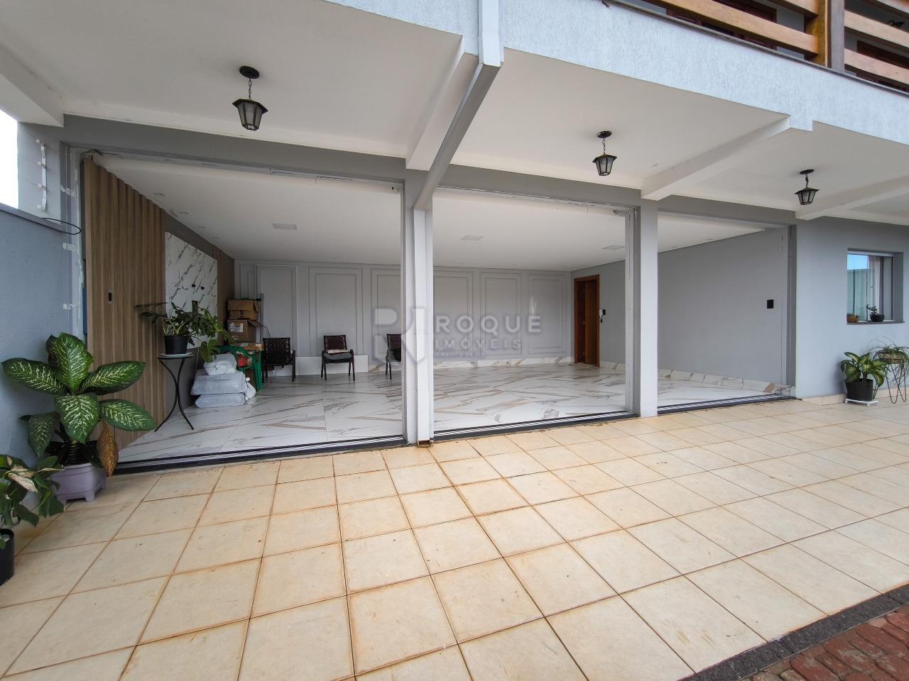 Casa Residencial à venda no bairro Jardim Nereide: GARAGEM