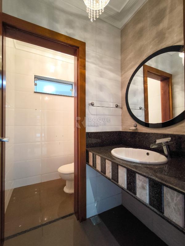 Casa Residencial à venda no bairro Jardim Nereide: LAVABO