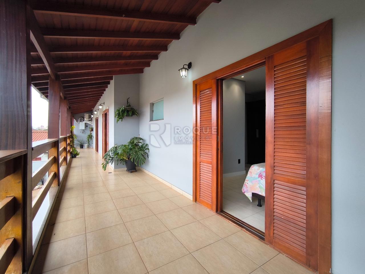 Casa Residencial à venda no bairro Jardim Nereide: SACADA SUÍTE 1