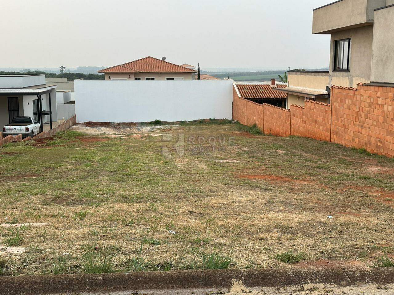Terreno em condomínio à venda no bairro Residencial Recanto dos Pássaros: 