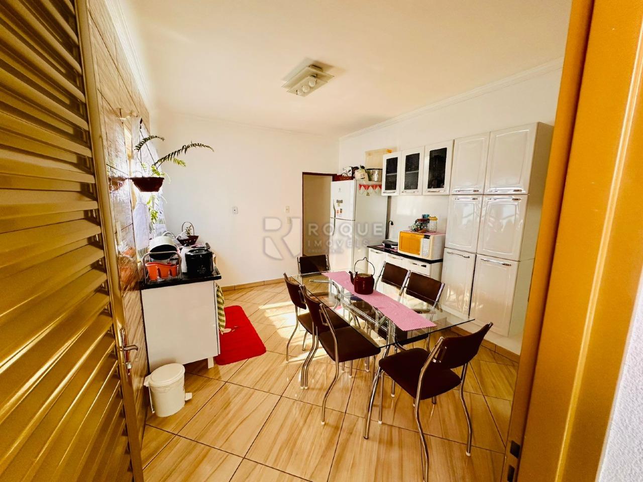 Casa Residencial à venda no bairro Jardim Olga Veroni: COZINHA