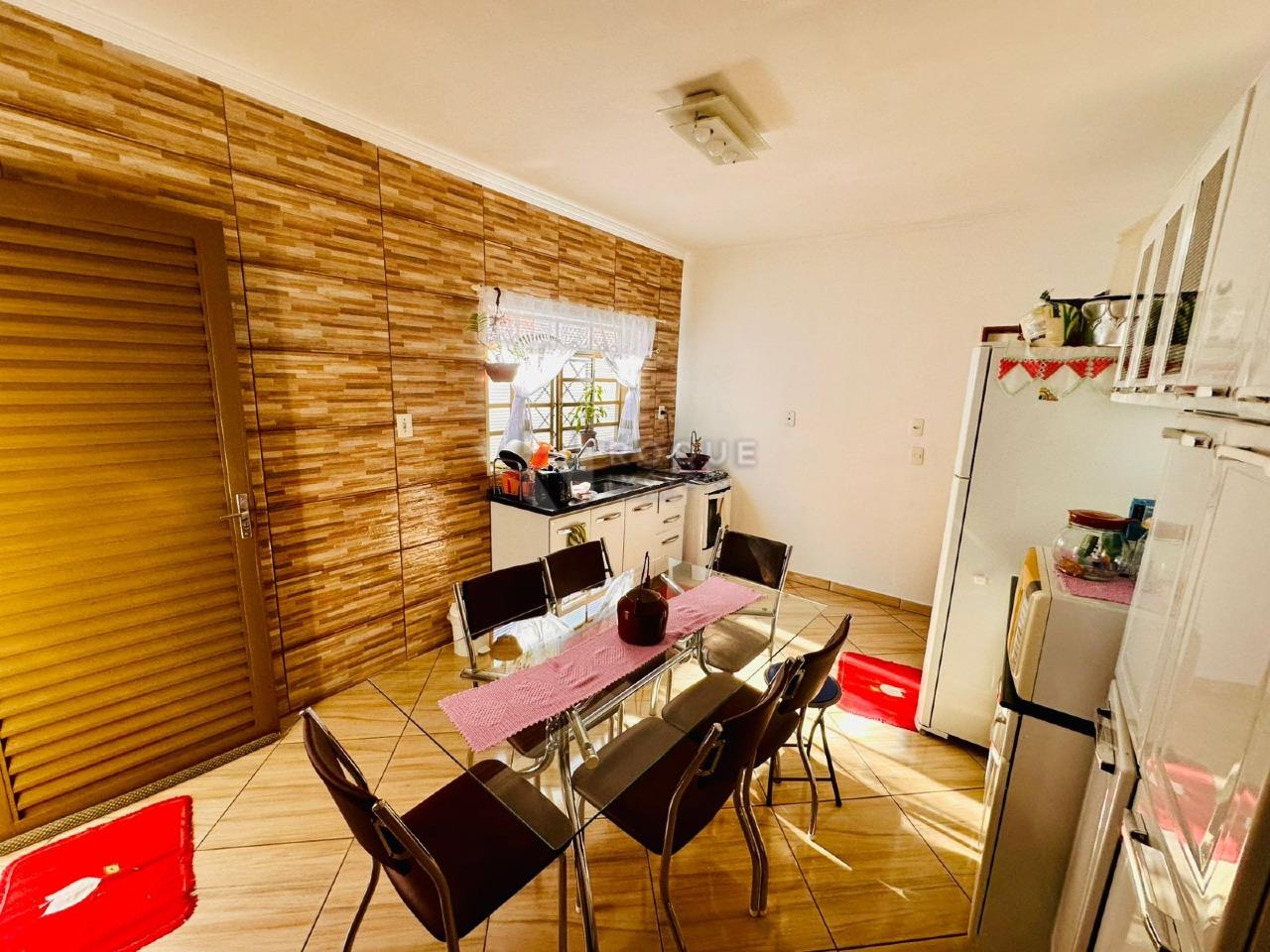 Casa Residencial à venda no bairro Jardim Olga Veroni: COZINHA