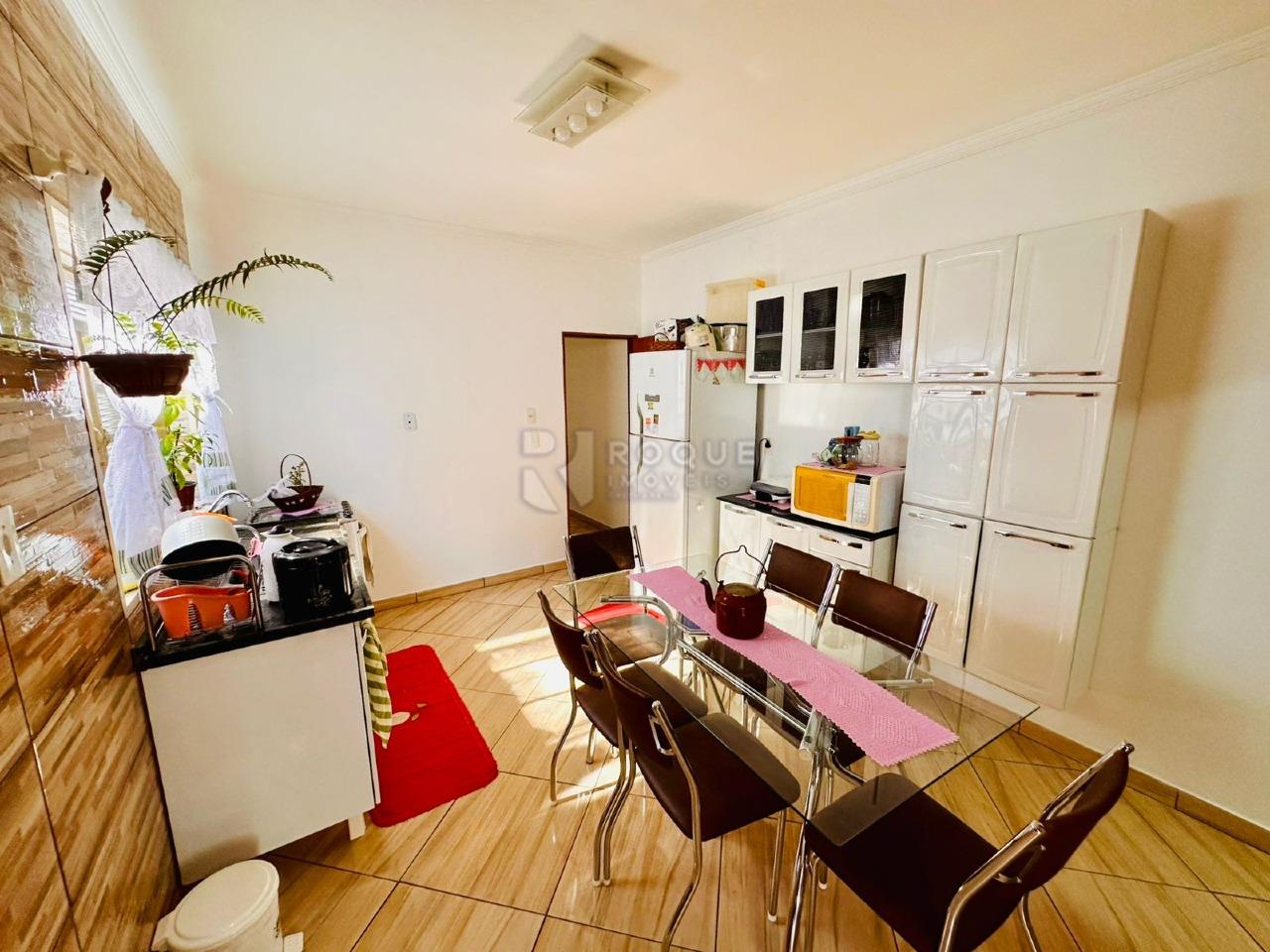 Casa Residencial à venda no bairro Jardim Olga Veroni: COZINHA 