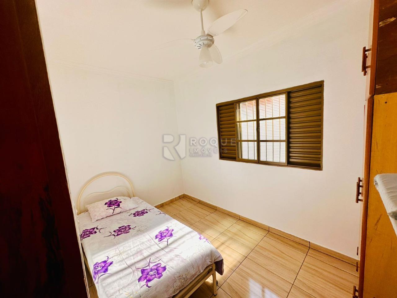 Casa Residencial à venda no bairro Jardim Olga Veroni: DORMITÓRIO 2