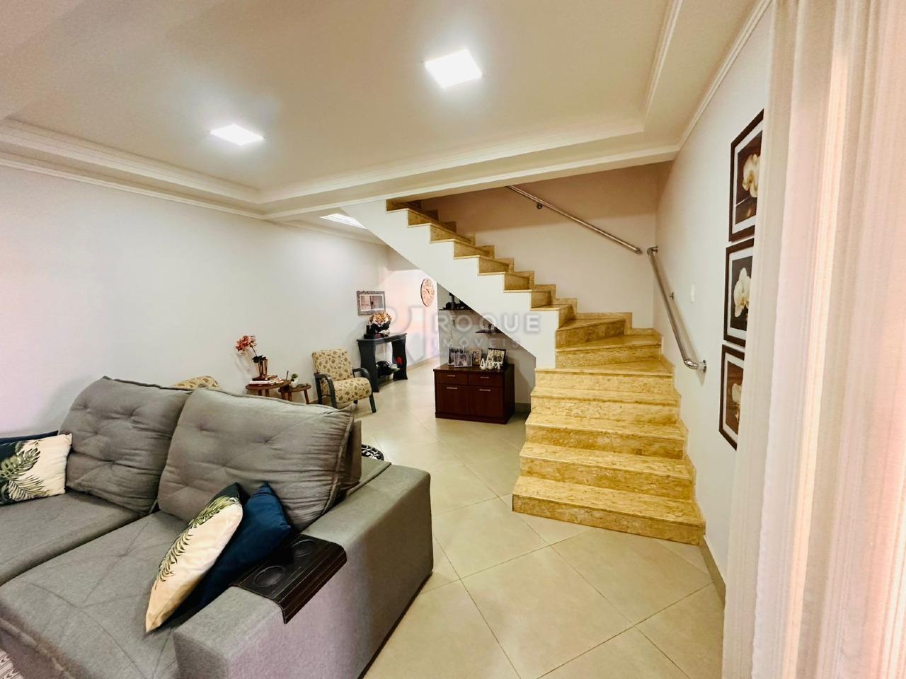 Casa Residencial à venda no bairro Jardim Bela Vista: ACESSO AO 2° ANDAR 