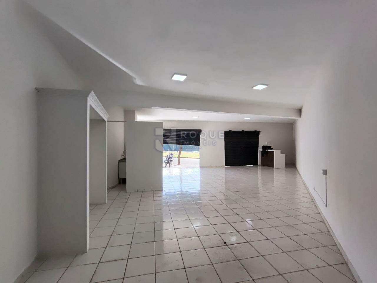 Salão para aluguel no bairro Residencial Jardim dos Ipês: Salão