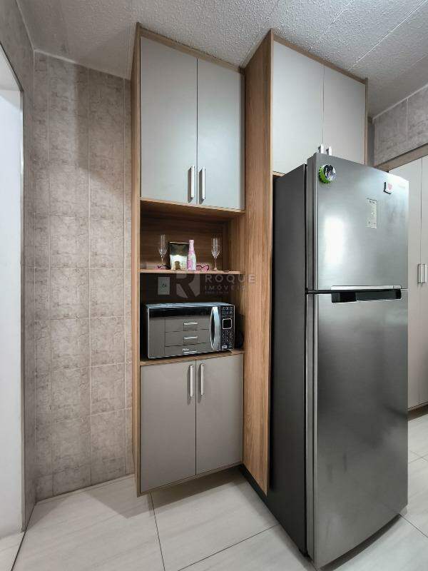 Apartamento à venda no bairro Itaipu: COZINHA
