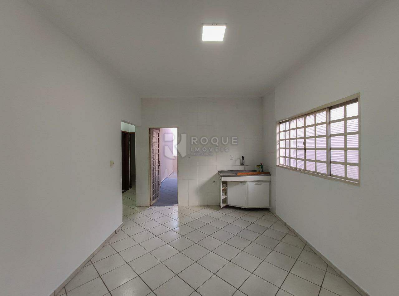 Casa Residencial para aluguel no bairro Vila Claudia: Cozinha