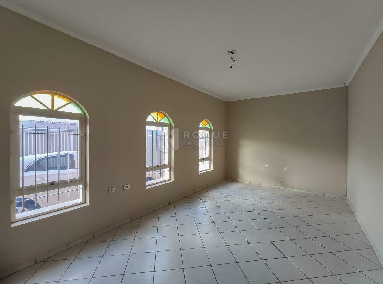 Casa Residencial para aluguel no bairro Vila Claudia: Sala