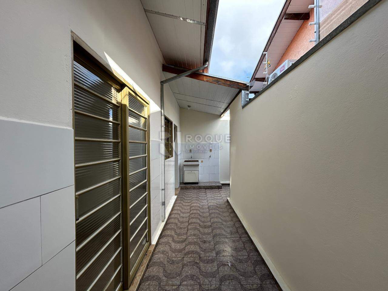 Casa Residencial para aluguel no bairro Residencial Econômico Manoel Simão de Barros Levy: Frente 