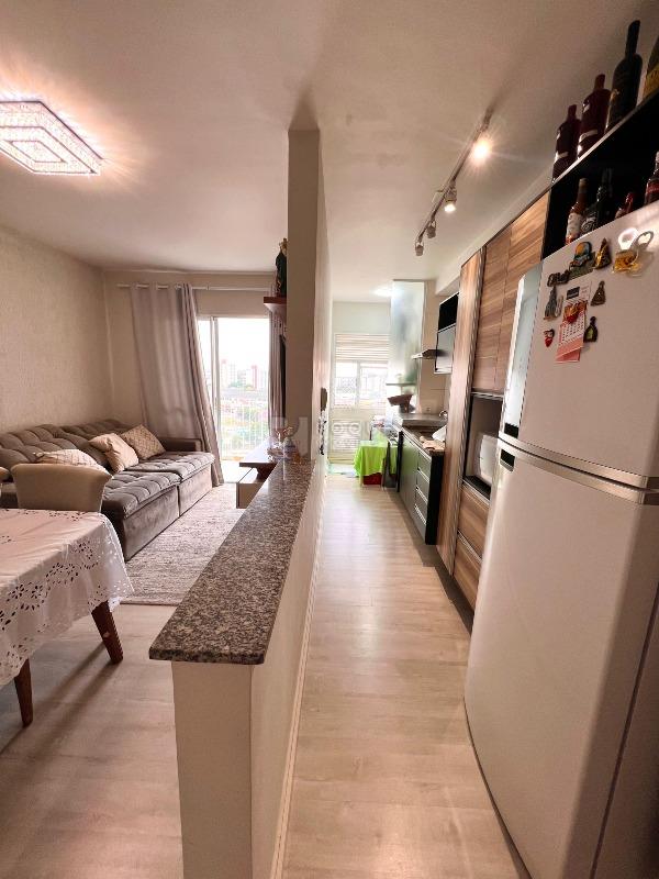 Apartamento à venda no bairro Jardim Esmeralda: 
