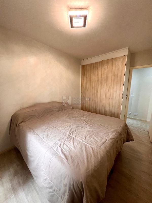 Apartamento à venda no bairro Jardim Esmeralda: 