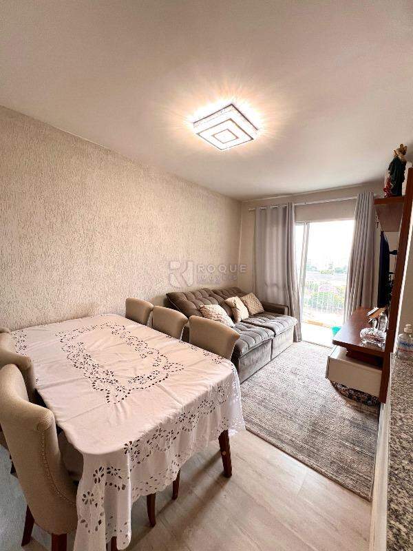 Apartamento à venda no bairro Jardim Esmeralda: 