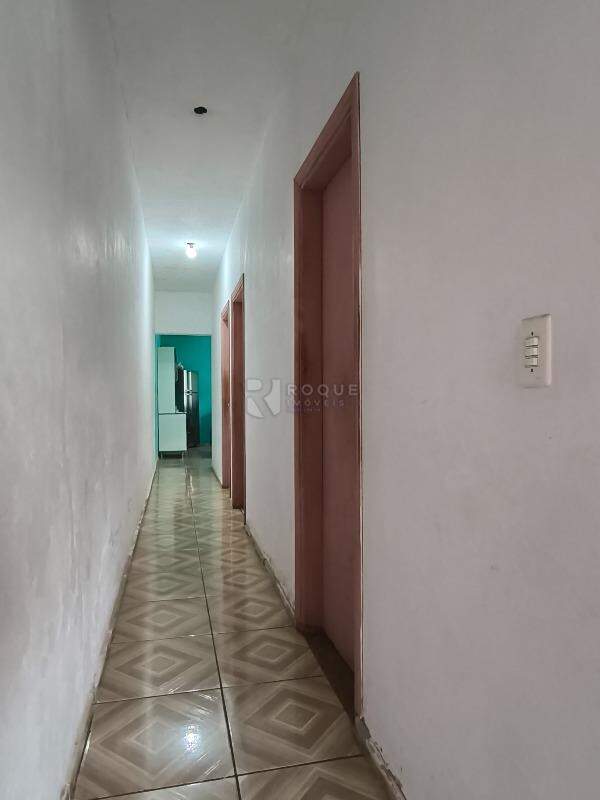 Casa Residencial à venda no bairro Residencial Fenix: CORREDOR INTERNO