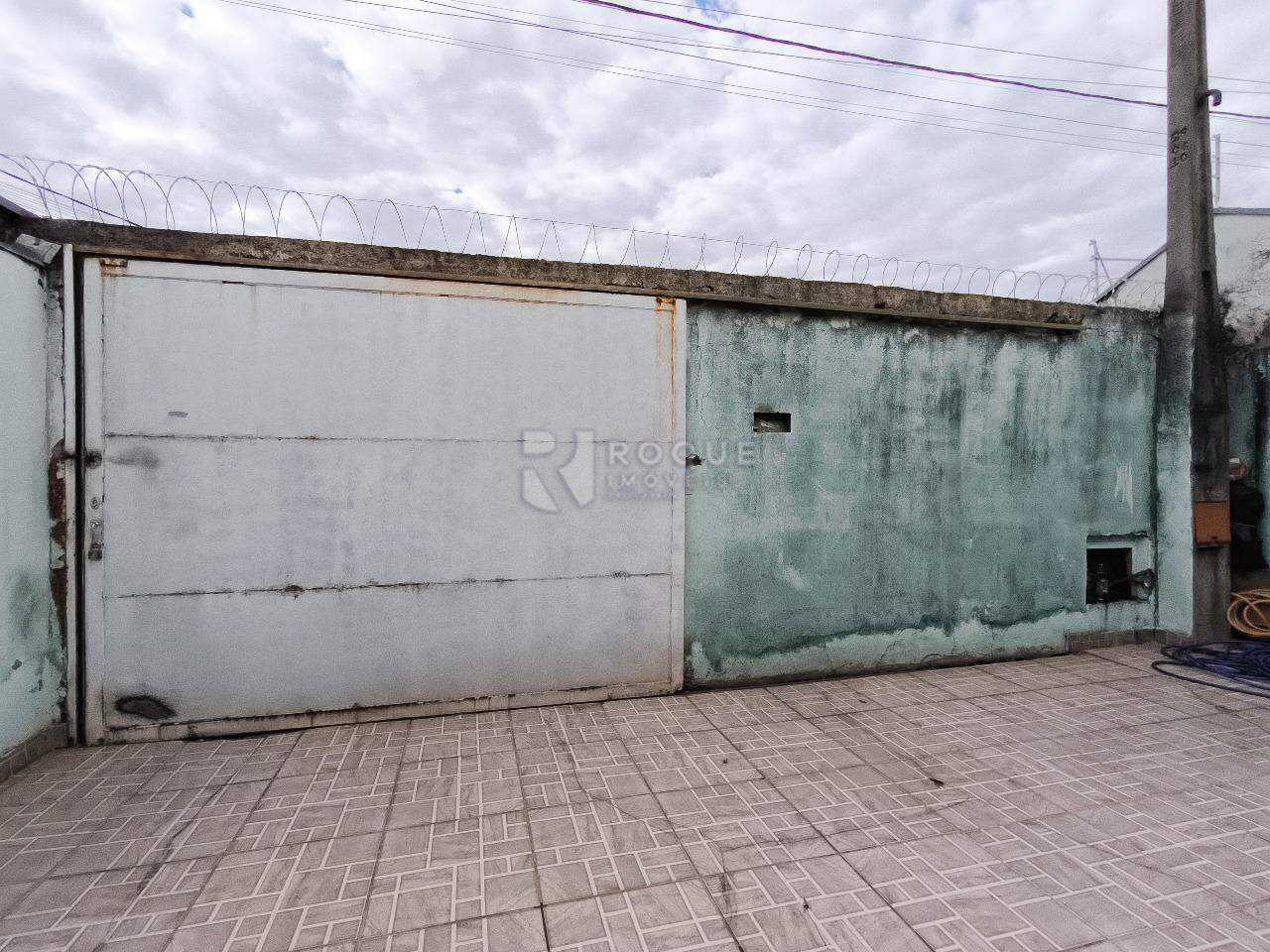 Casa Residencial à venda no bairro Residencial Fenix: GARAGEM