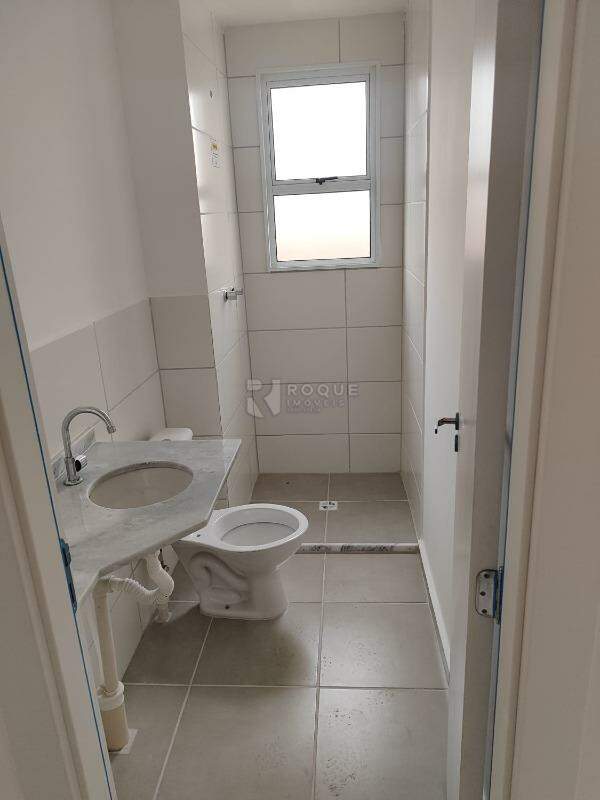 Apartamento à venda no bairro Jardim Esteves: 