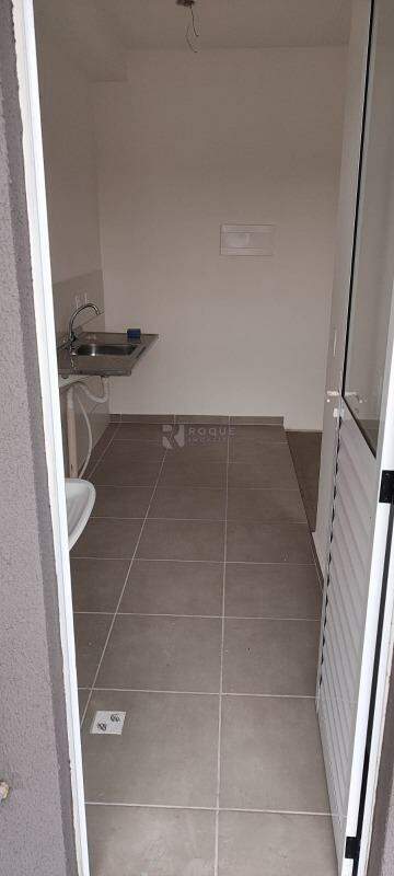 Apartamento à venda no bairro Jardim Esteves: 