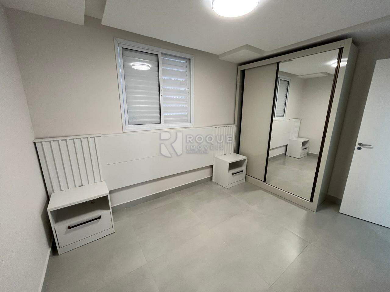Apartamento à venda no bairro Jardim Trevo: 