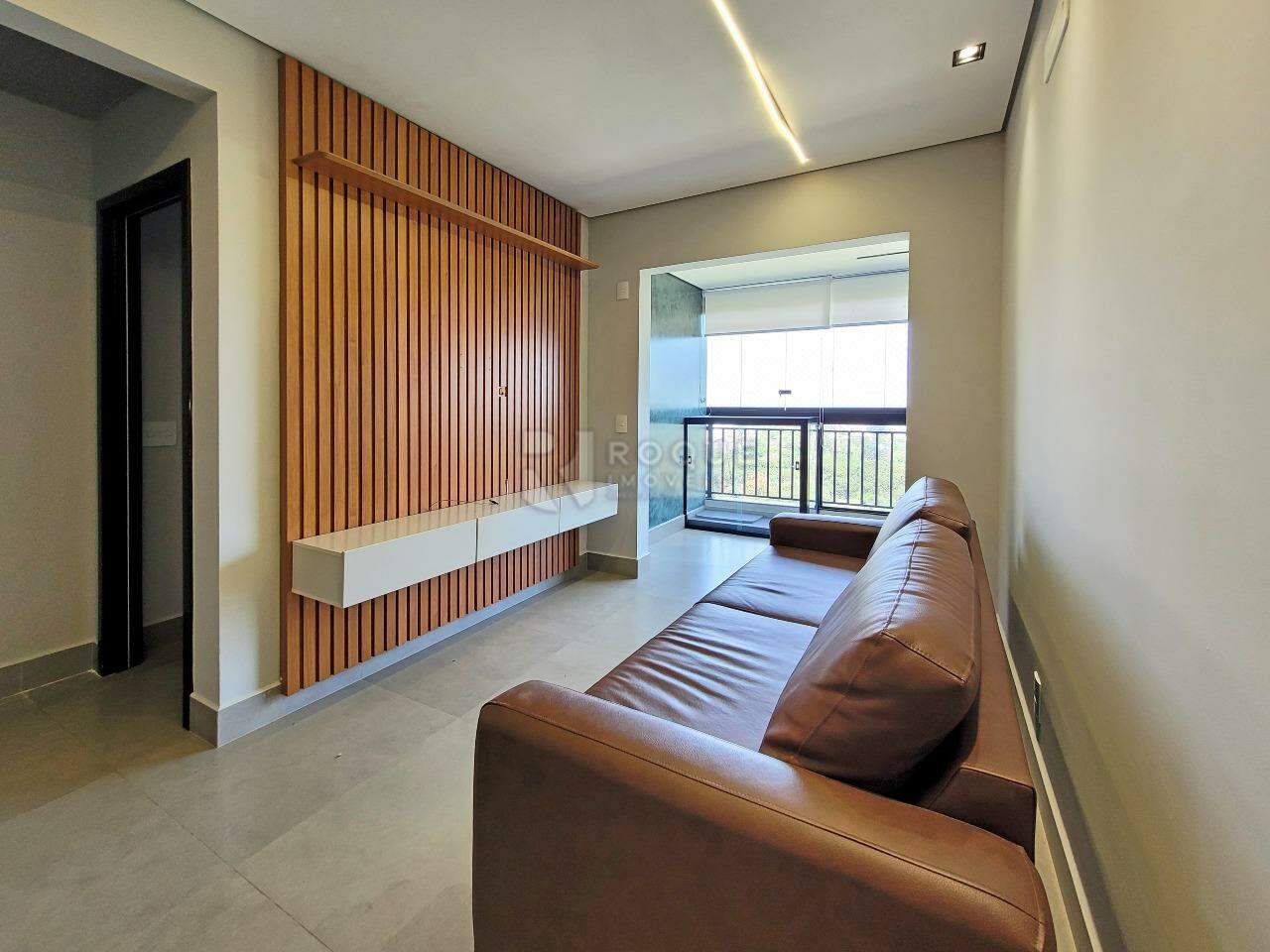 Apartamento para aluguel no bairro Graminha: Sala